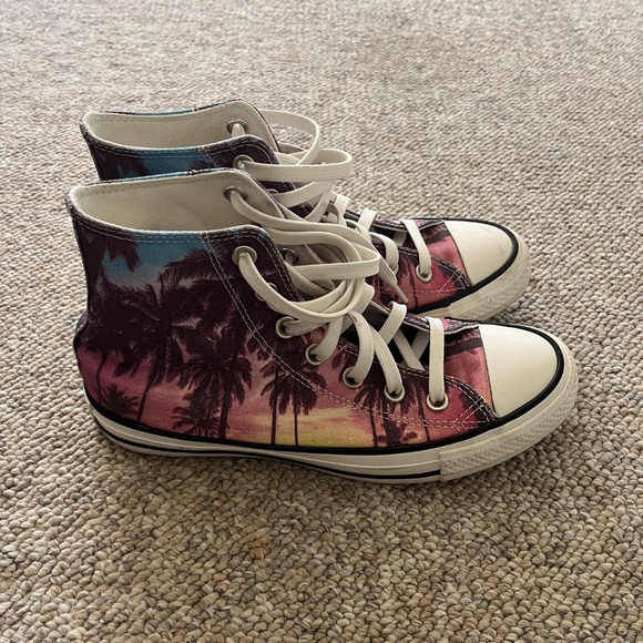 Converse Chuck Taylor All Star High Tops Palm Tree Print Men 5.5/Women 7.5 - Picture 3 of 7